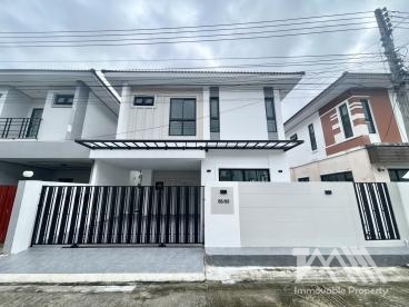 พนาสนธิ์ ไพรเวท โฮม กะทู้ / Phanason Private Home Kathu