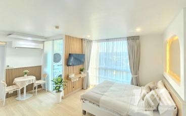 เดอะไลท์ สวนหลวง คอนโดมิเนียม / The Light Suanluang Condominium