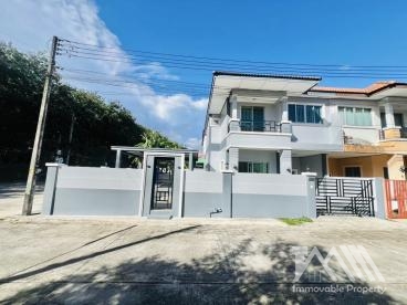 พนาสนธิ์ การ์เด้น โฮม ถลาง / Phanason Garden Home