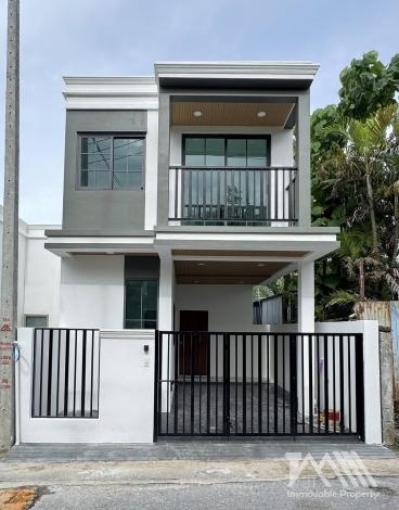 บ้าน - ฉลอง / House - Chalong