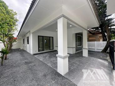 การ์เด้นท์เพลส ถลาง / Garden Place Village