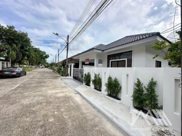 การ์เด้นท์ เพลส ถลาง / Garden Place Village