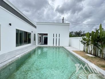พูลวิลล่า - ฉลอง / Pool Villa - Chalong