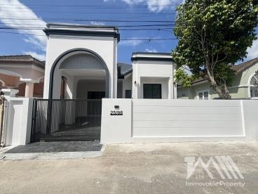 ภูเก็ตวิลล่า แคลิฟอร์เนีย / Villa California