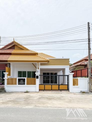 สมบูรณ์ทรัพย์ วิลเลจ / Somboonsab village