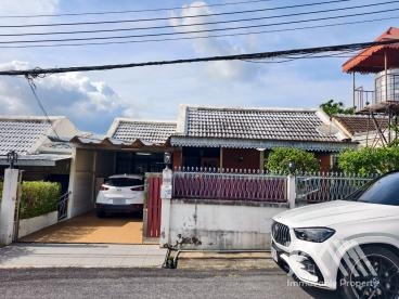 บ้าน - เมือง / ซอยธรณีทอง