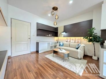 พนาสนธิ์ กรีนเพลส คอนโดมิเนียม / Phanason Greenplace Condominium