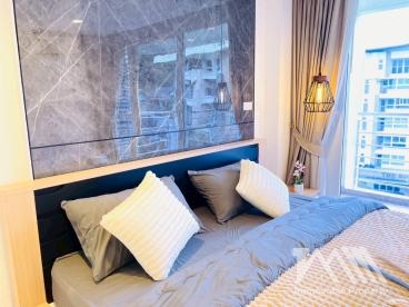 เดอะ รอยัล เพลส คอนโดมิเนียม / The Royal Place Condominium