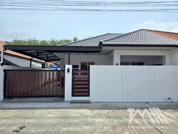 พนาสนธิ์ การ์เด้น โฮม ถลาง / Phanason Garden Home