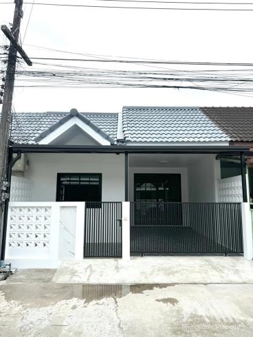 หมู่บ้านแหลมทอง / วิชิต