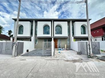 ซีรีนเนสท์ ป่าคลอก