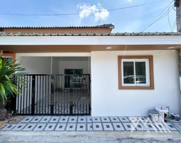 หมู่บ้านติวราธานี นาบอน / ฉลอง