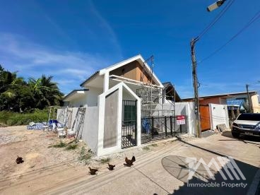 บ้าน - เมือง / ฉลอง