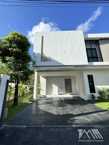 โปรเจ็ค เอฟ ภูเก็ต - PROJECT F Phuket