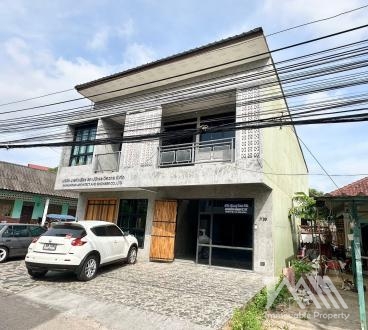 บ้าน - ฉลอง ตรงข้าม แลนด์แอนด์เฮ้าส์ 88