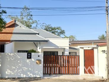 สมบูรณ์ทรัพย์ วิลเลจ - บ้านพอน / Somboonsab village