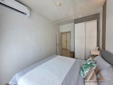 เดอะเบส ดาวน์ทาวน์ / The Base Downtown