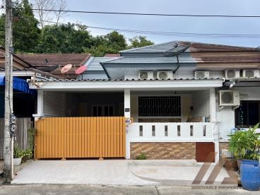 บ้านแฝด ชั้นเดียว - วิชิต