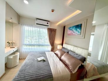 เดอะ ซีน คอนโดมิเนียม / The Scene Condominiums
