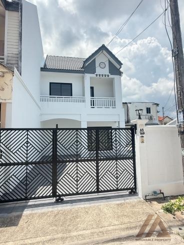 ทาวน์เฮาส์ 2 ชั้น - วิชิต
