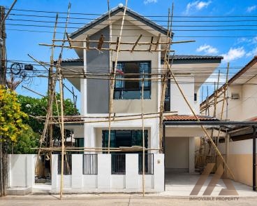 บ้านแฝด 2 ชั้น - วิชิต