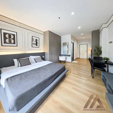 เดอะ กรีนเพลส คอนโดมิเนียม รัษฎา / The Green Places Condominium