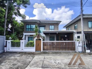 บ้านเดี่ยว 2 ชั้น - *M